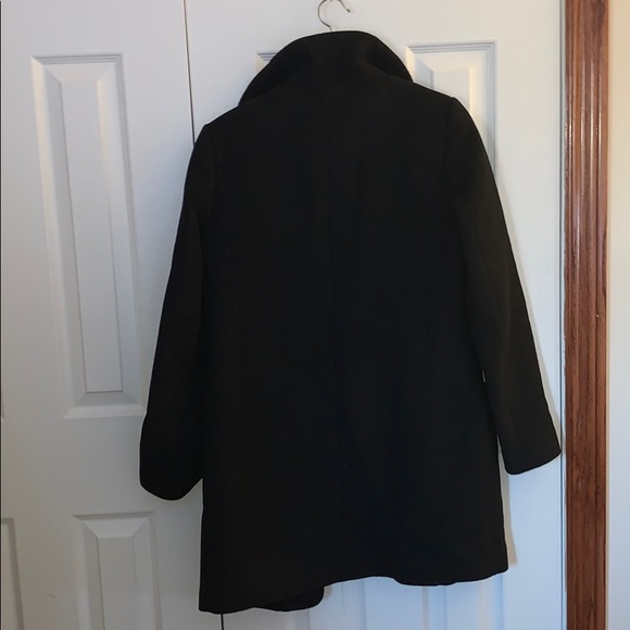 Aritzia Cocoon Coat - Picture 6 of 6